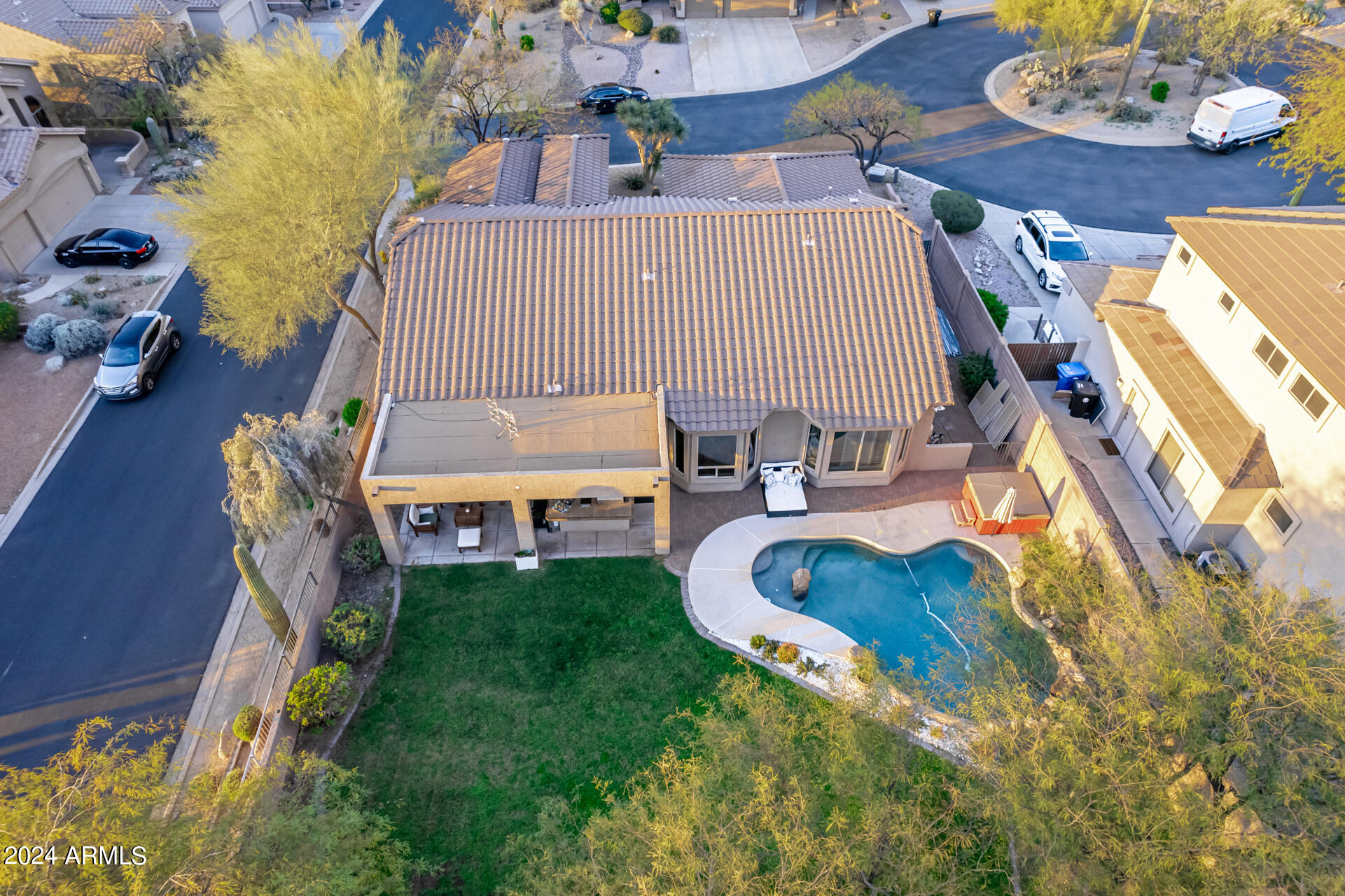 7627 E SANDIA Circle