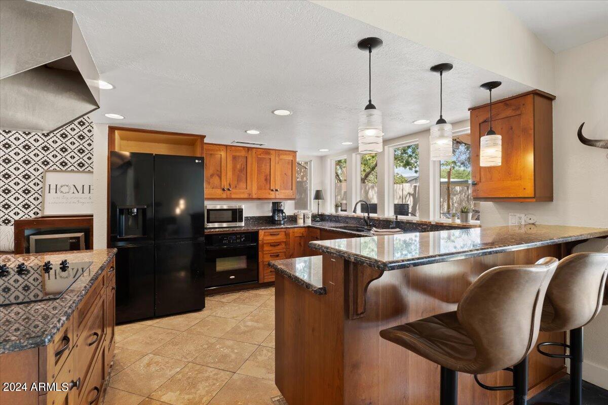 14239 N 42ND Place