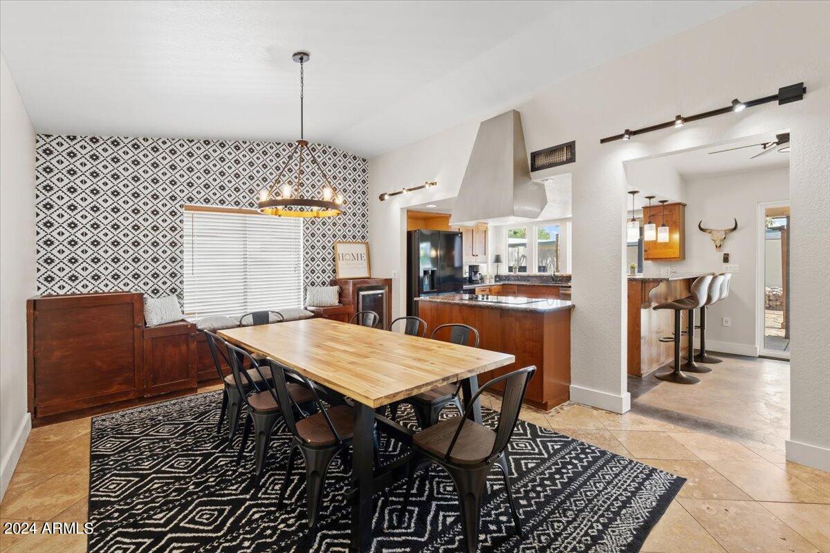 14239 N 42ND Place