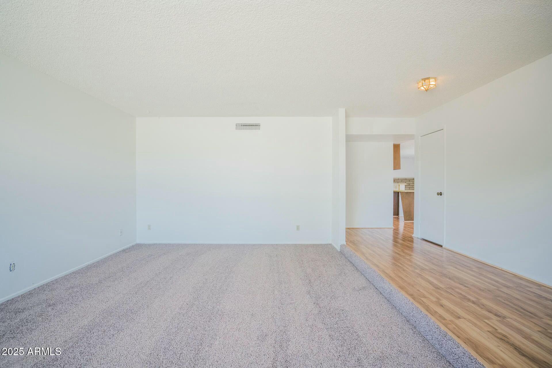 3021 W ANGELA Drive