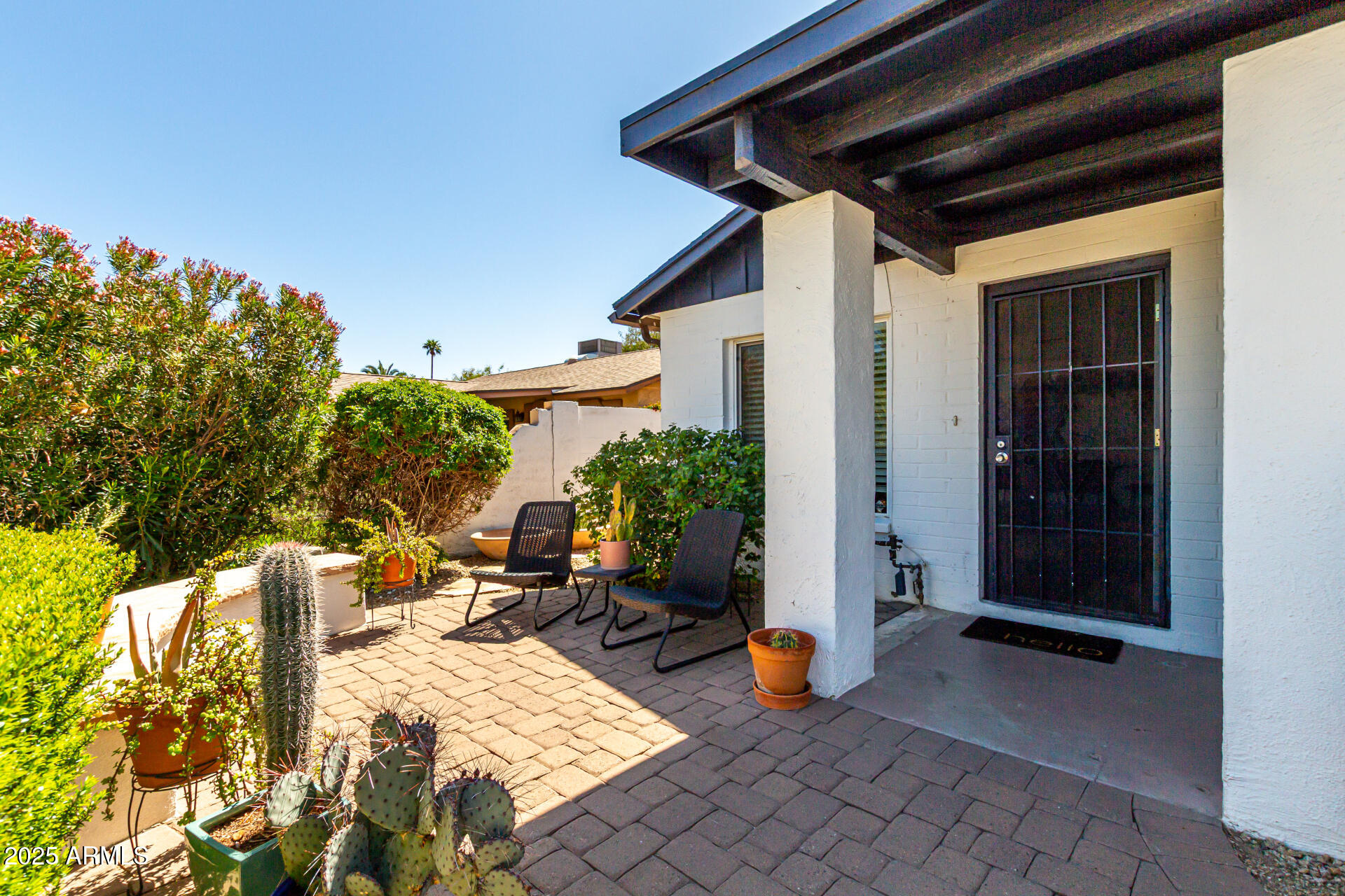 2717 E ASTER Drive