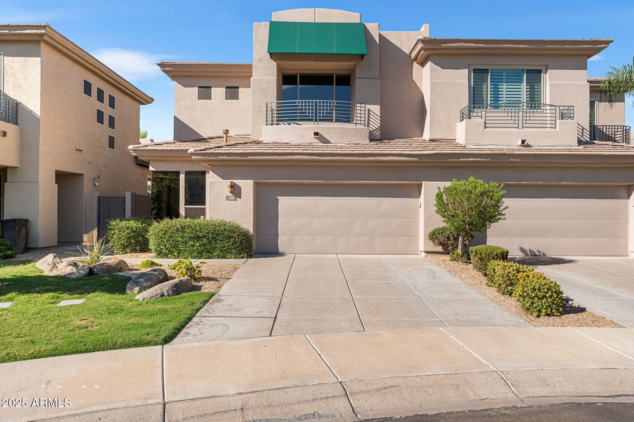 7266 E DEL ACERO Drive