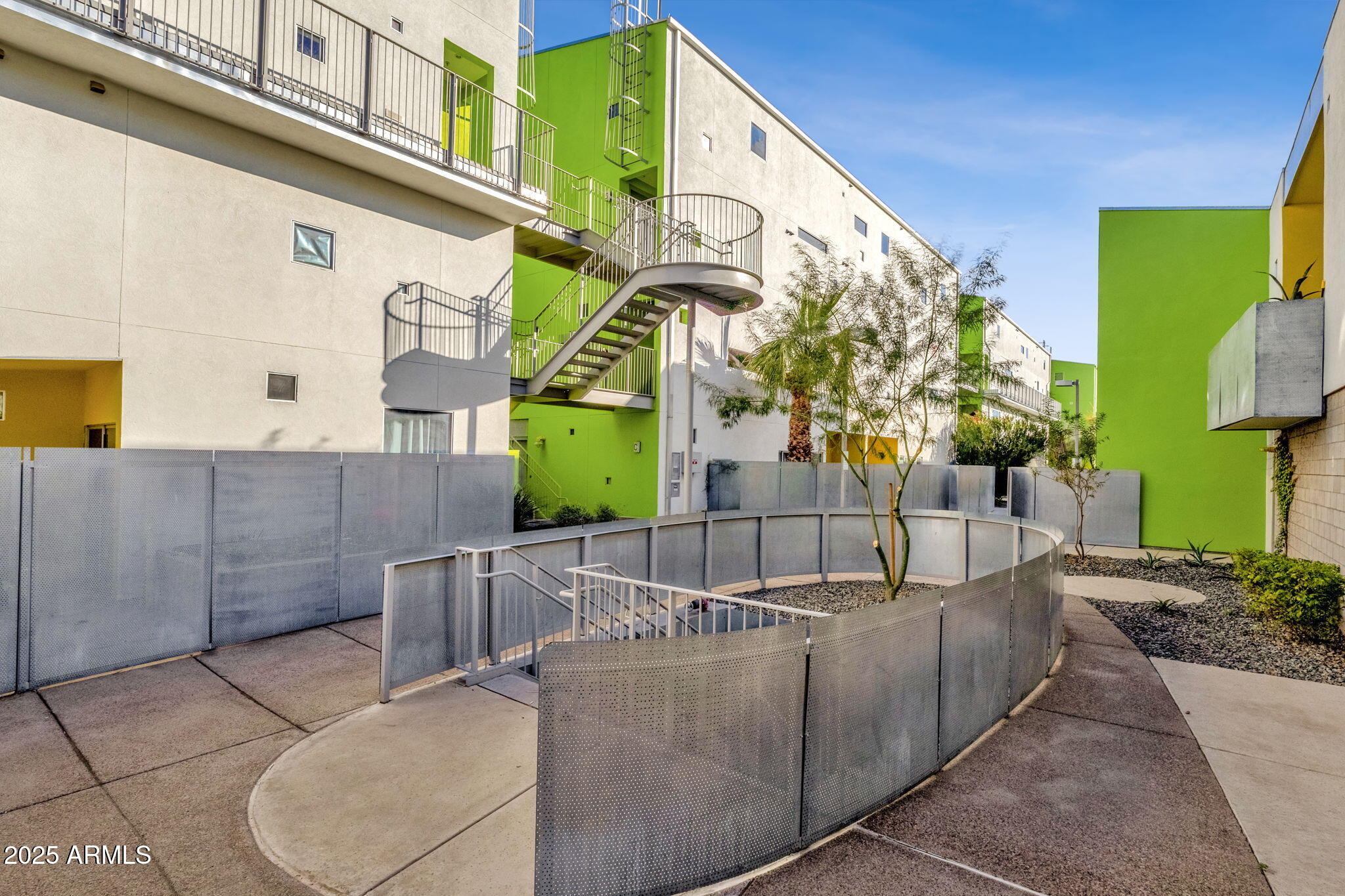 1111 W UNIVERSITY Drive 3011