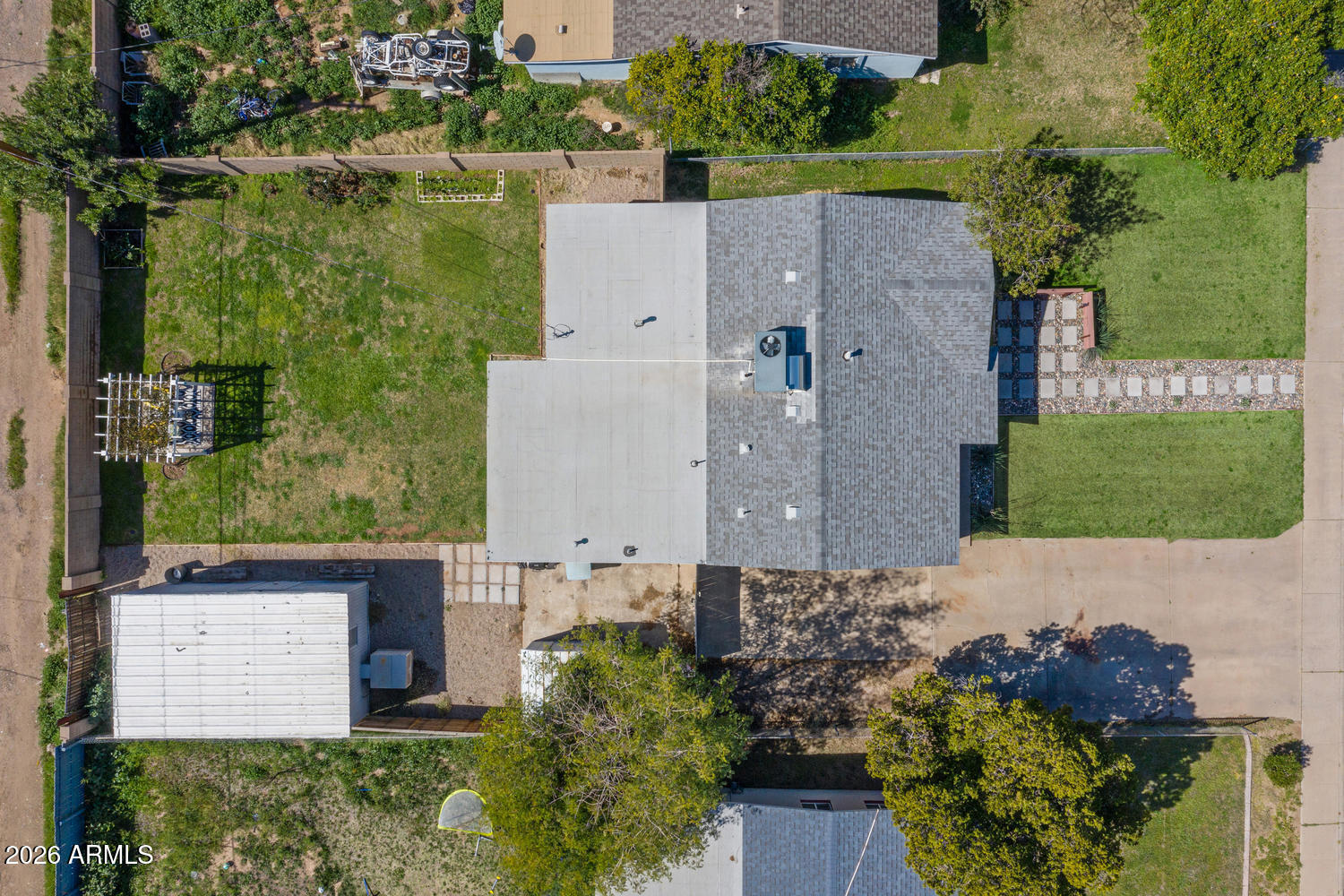 1705 W CAMPBELL Avenue