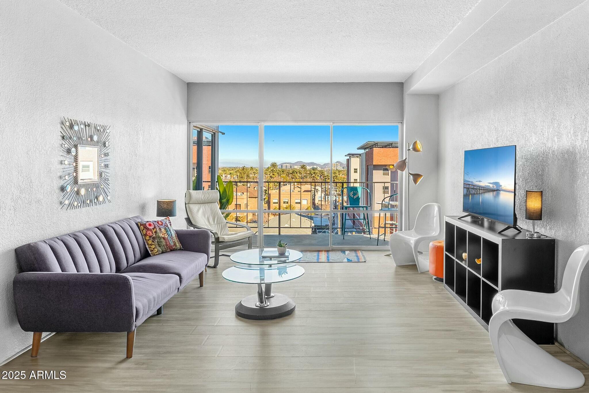 805 N 4TH Avenue 609