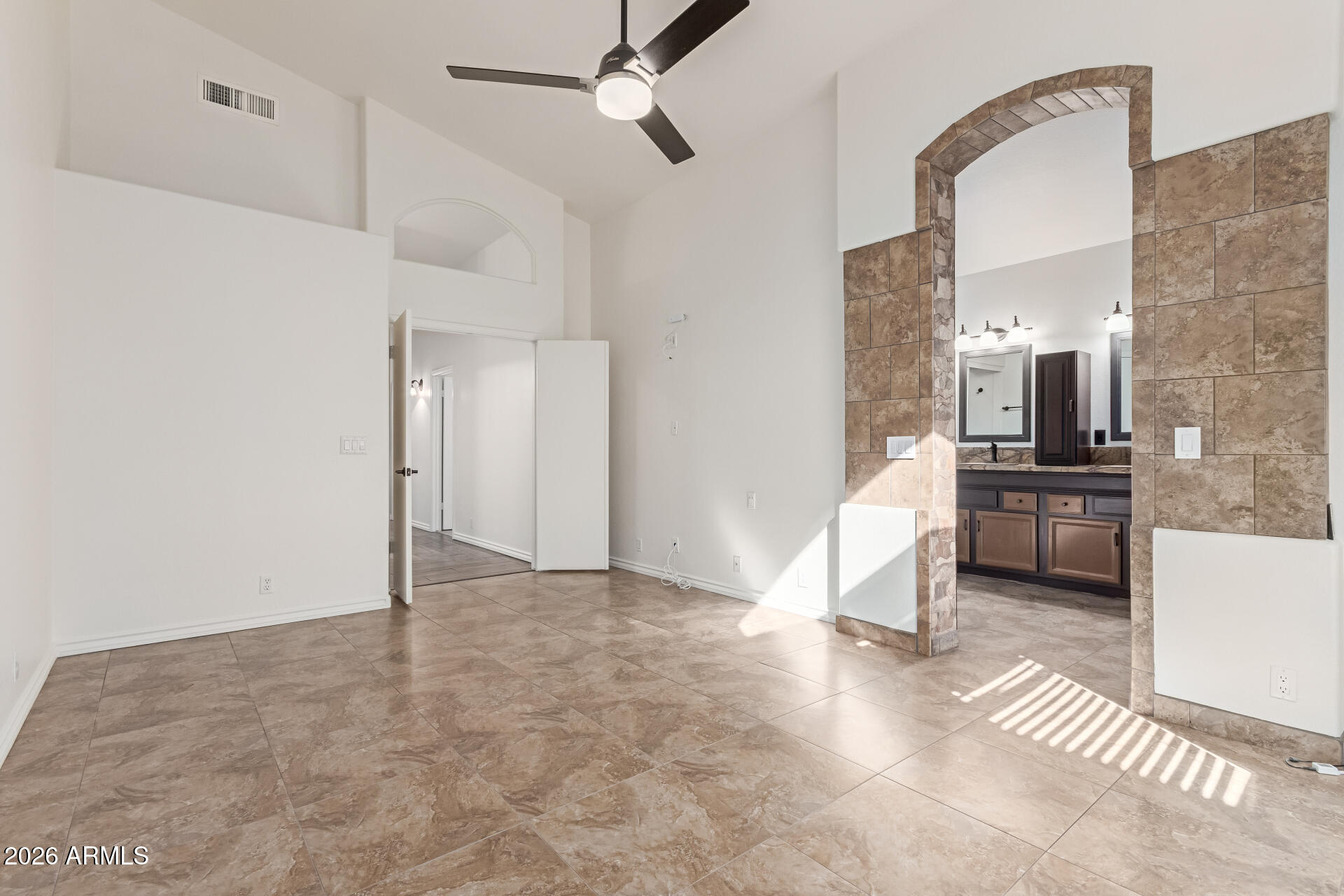 2107 E MARCO POLO Road