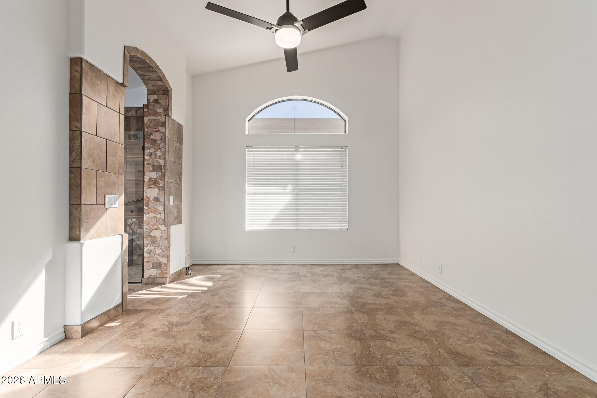 2107 E MARCO POLO Road