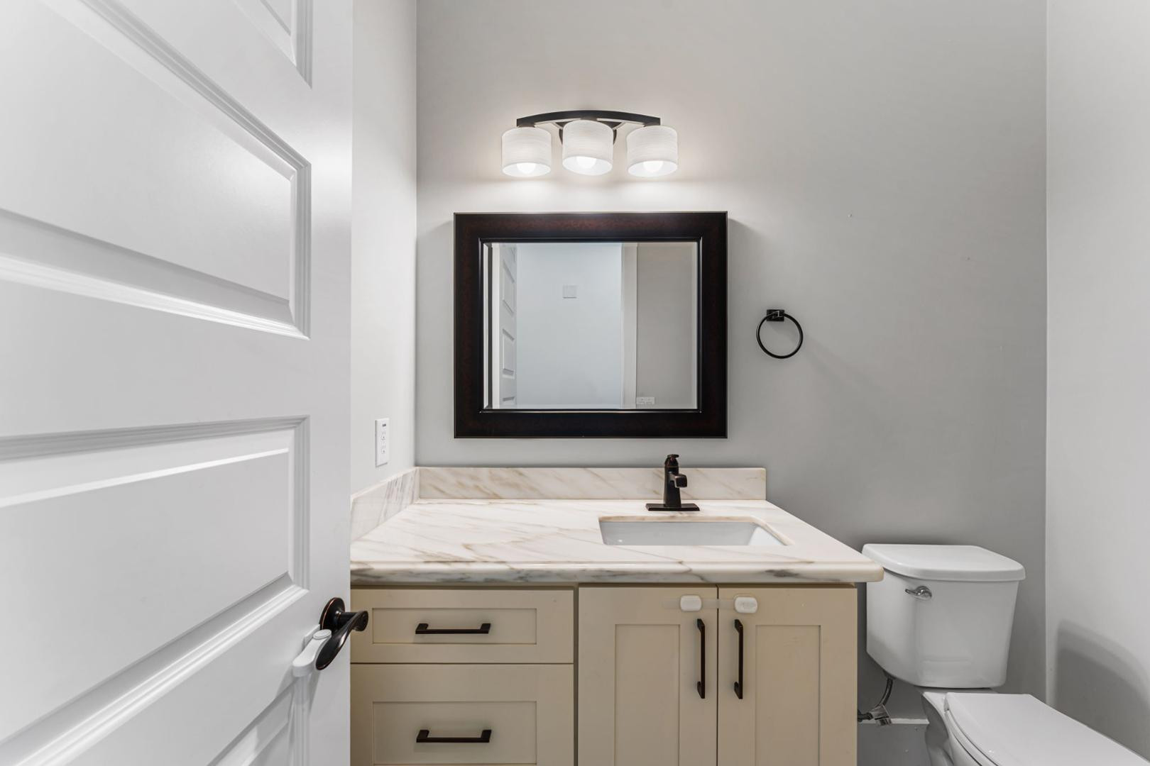 4145 E Campbell Avenue