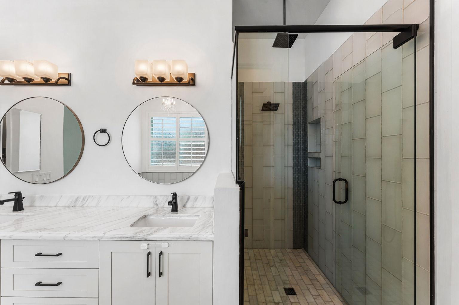 4145 E Campbell Avenue