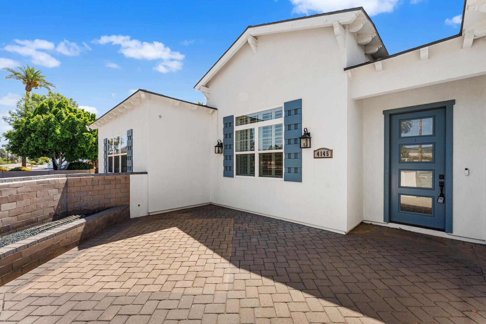4145 E Campbell Avenue