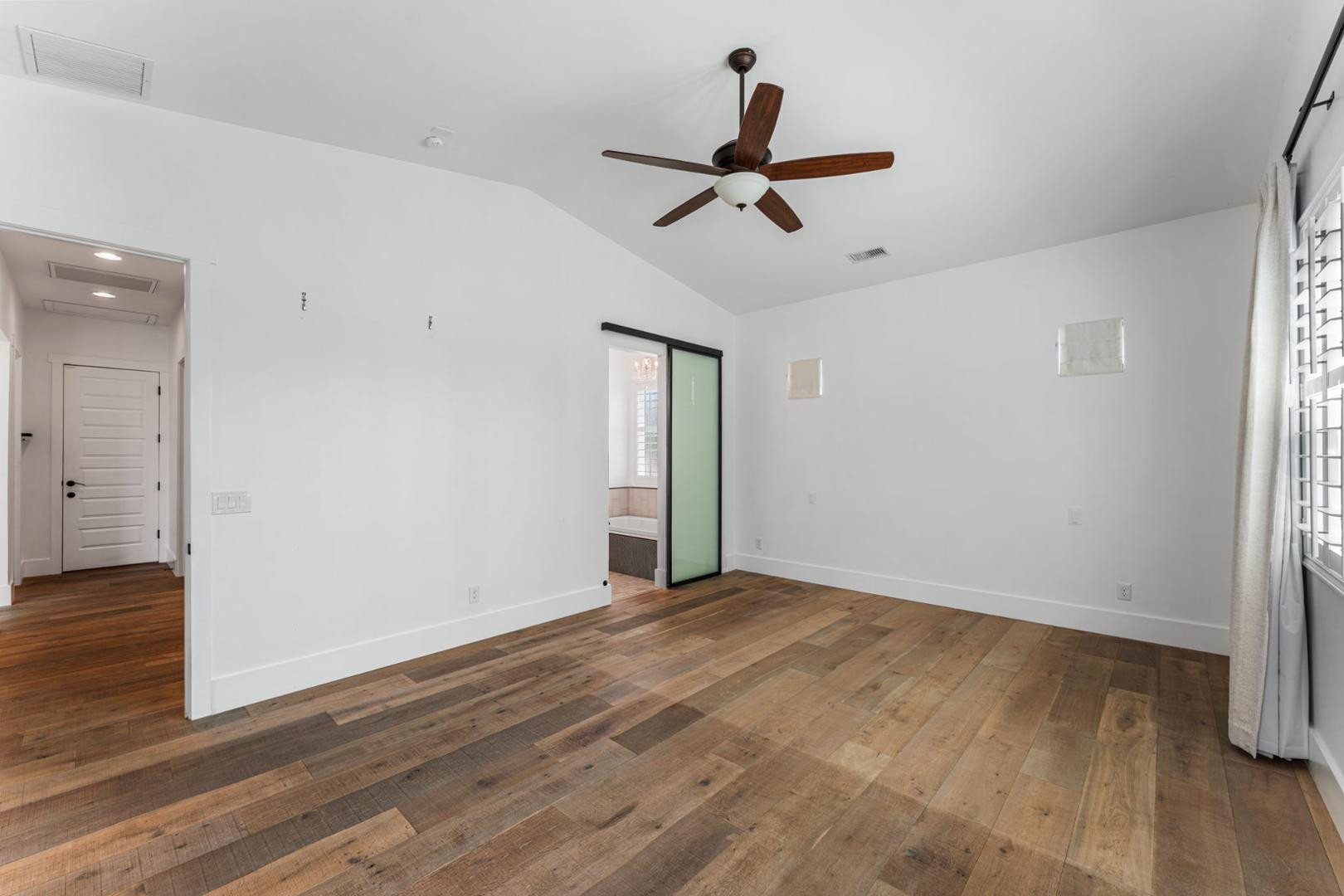 4145 E Campbell Avenue