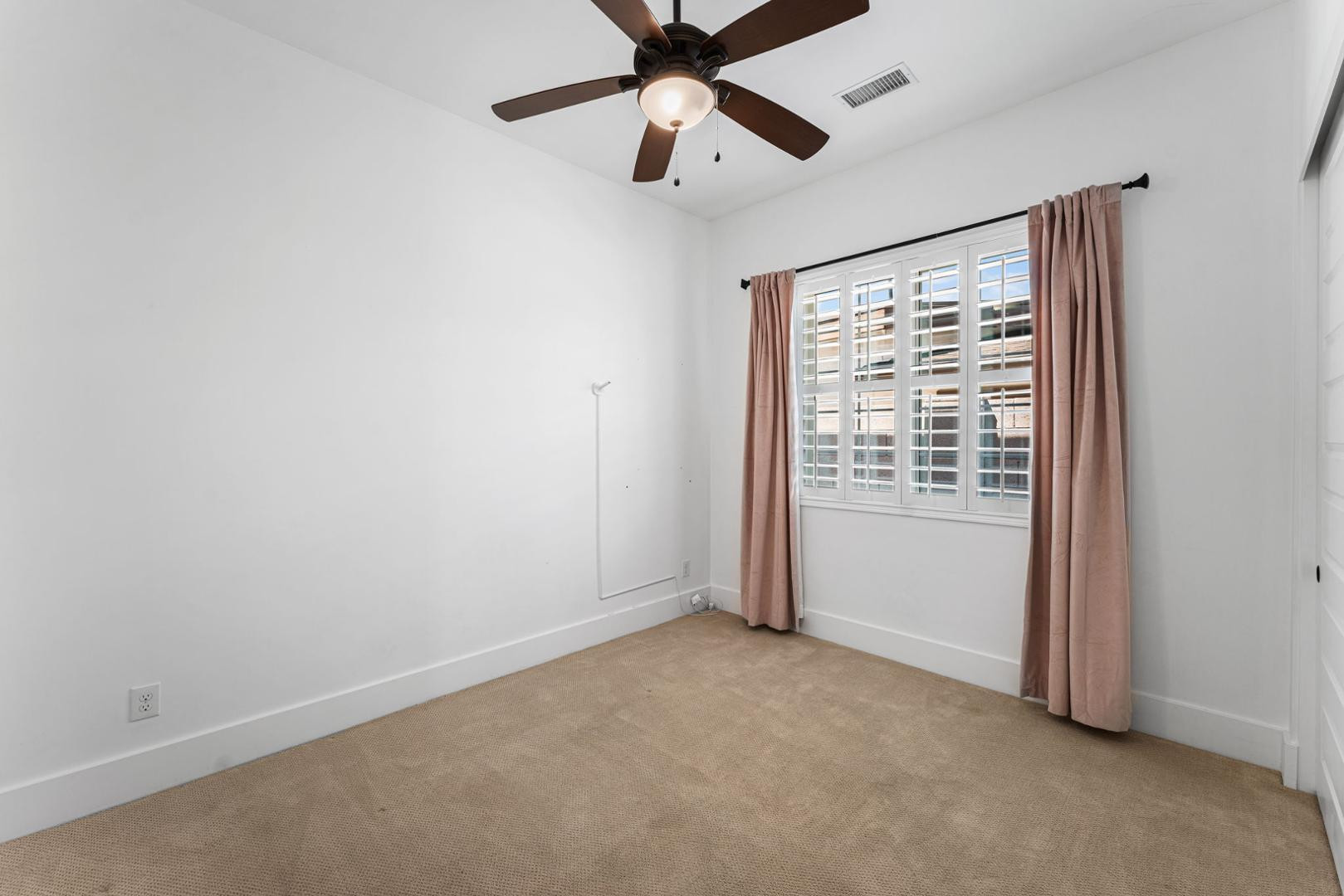 4145 E Campbell Avenue