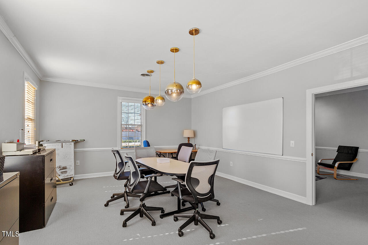 727 W Hargett Street # 201