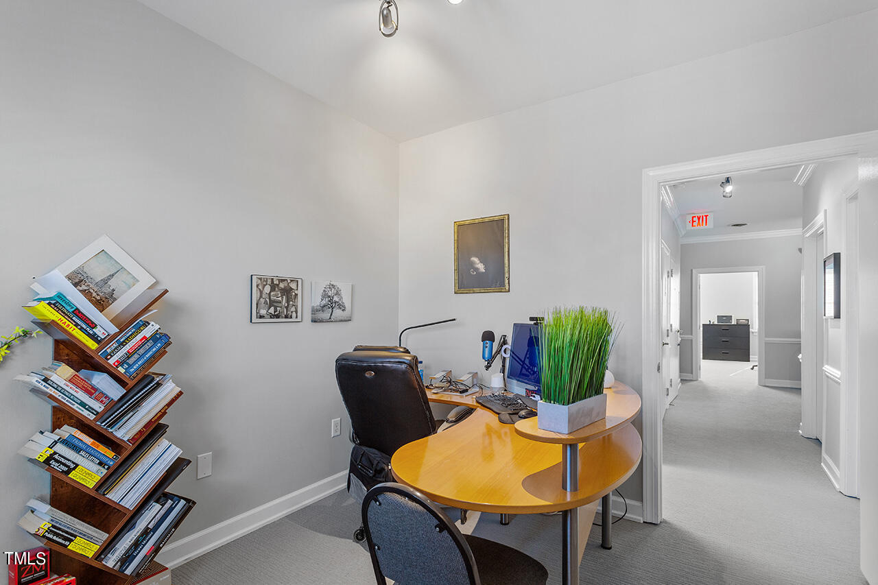 727 W Hargett Street # 201