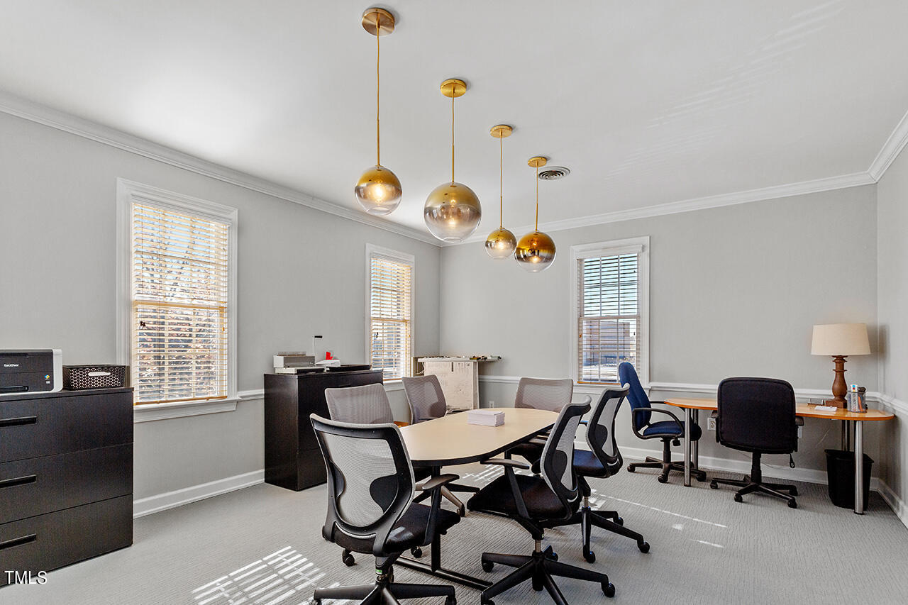 727 W Hargett Street # 201