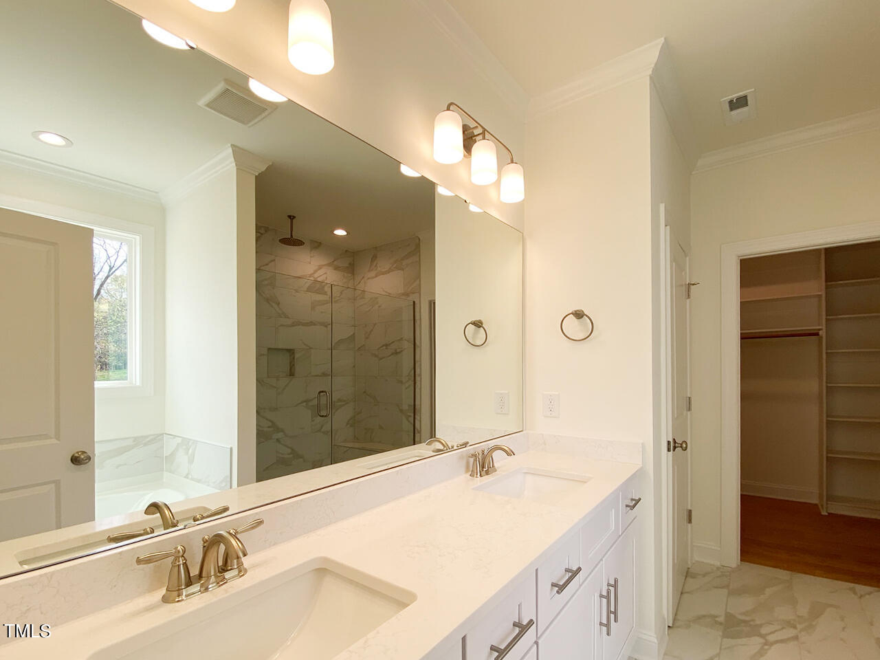 7595 Cypress Drive