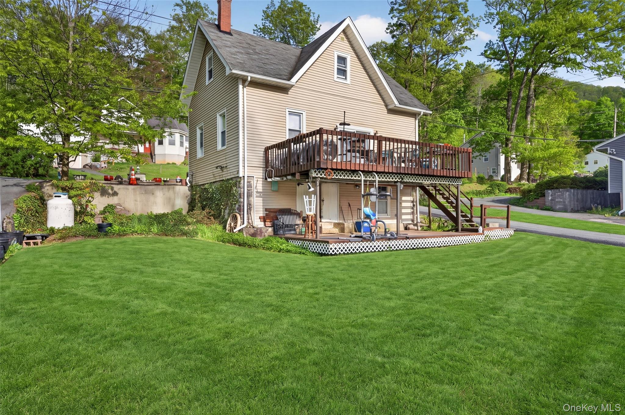 83 Edgemere Avenue