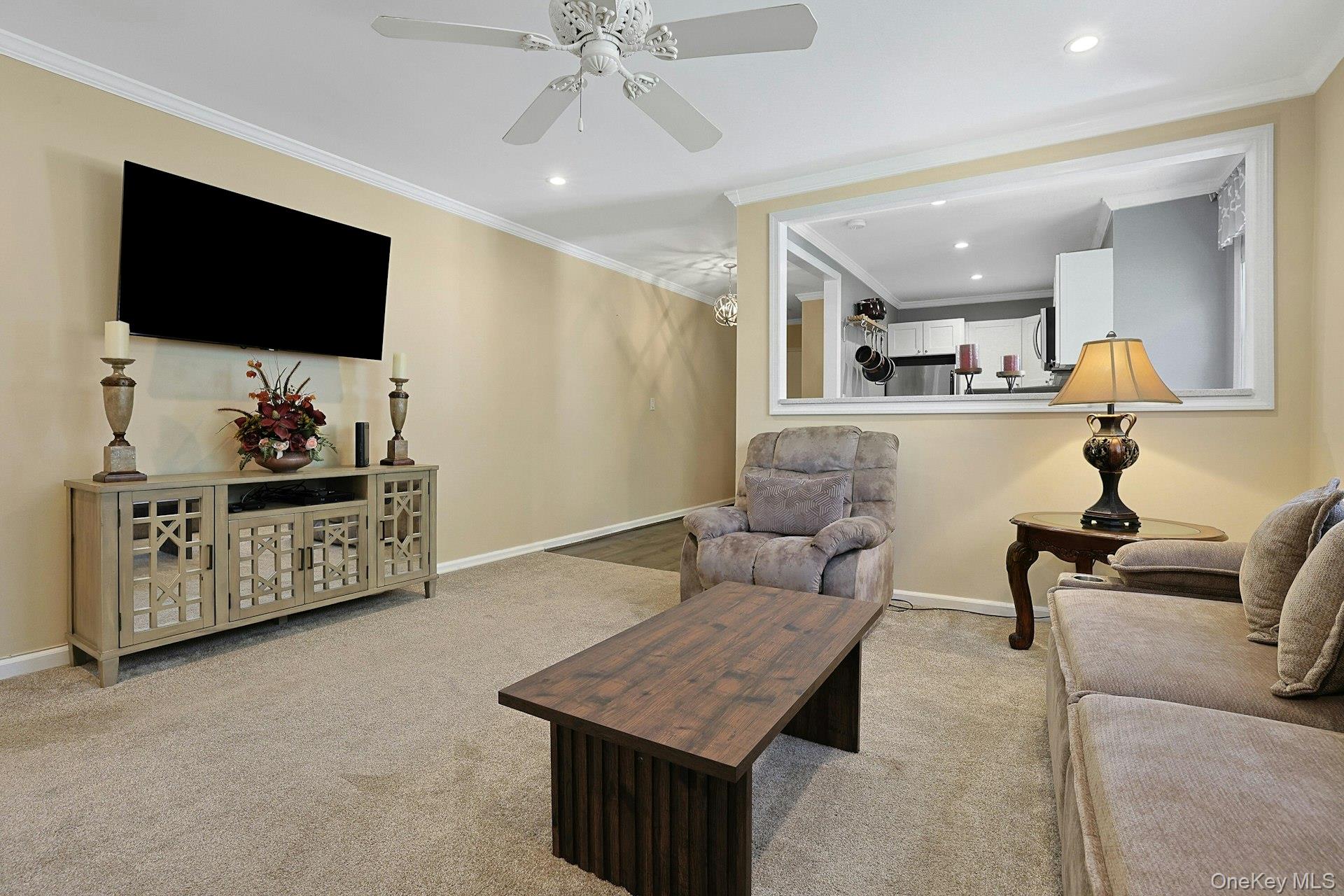 15 Bryant Crescent Unit: 2G