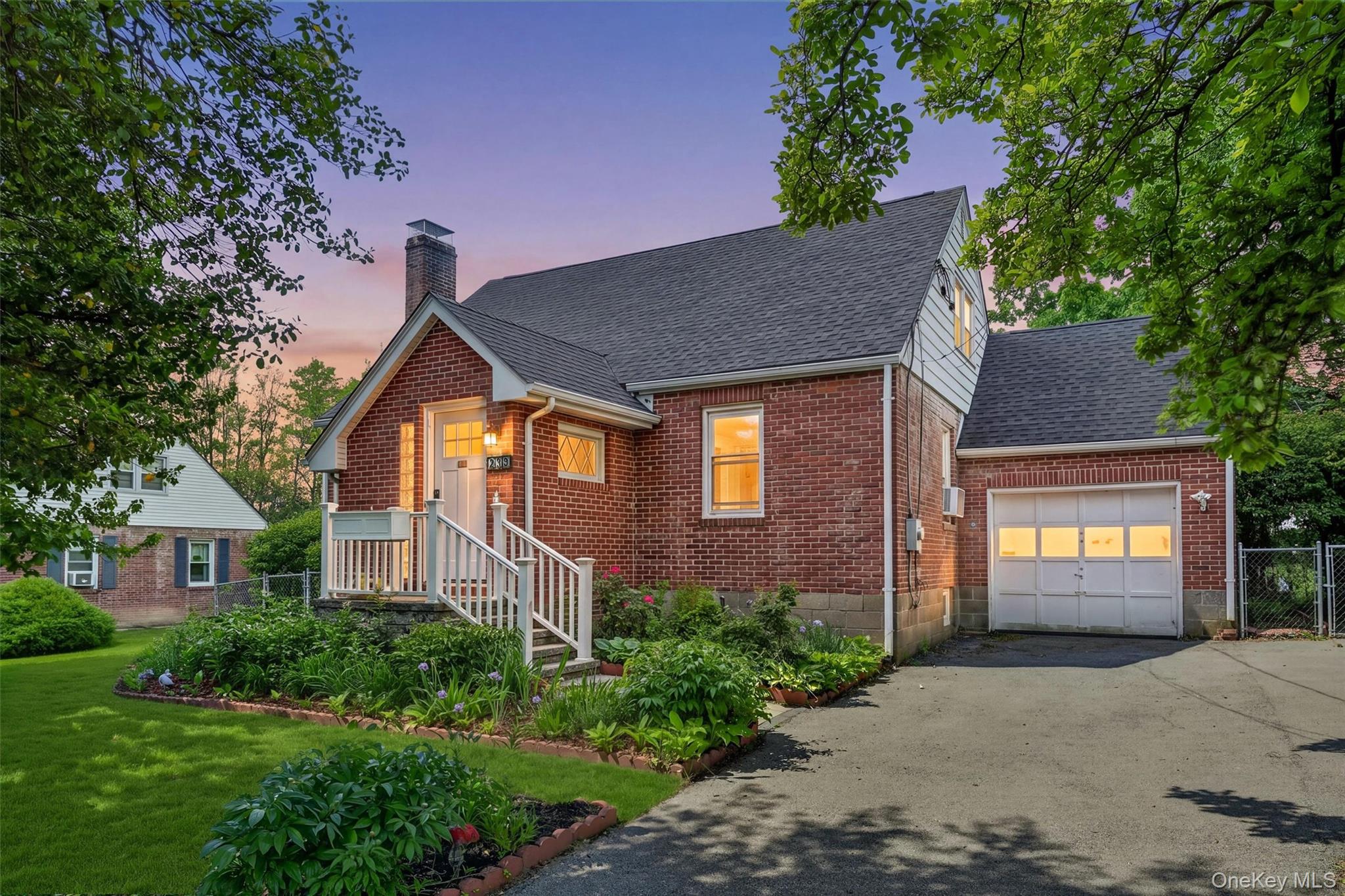 239 Leslie Avenue