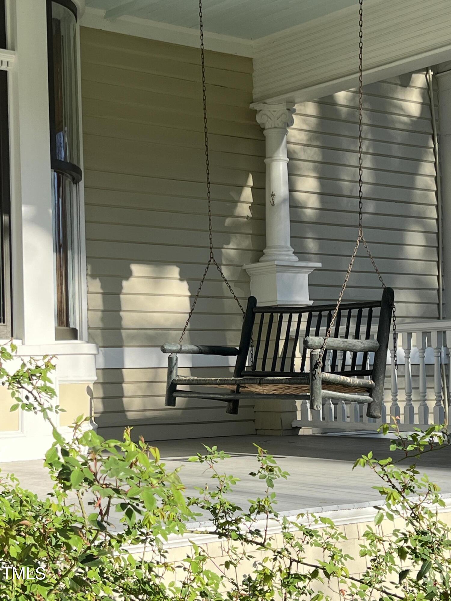 228 Holt Road