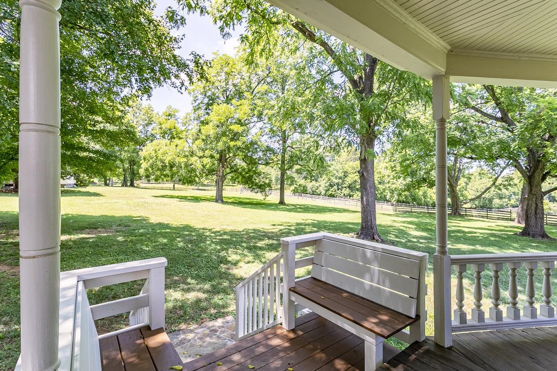 228 Holt Road