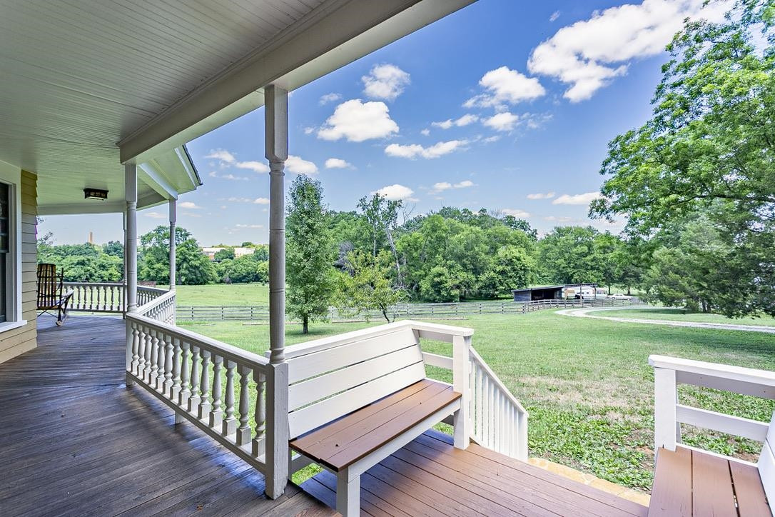 228 Holt Road