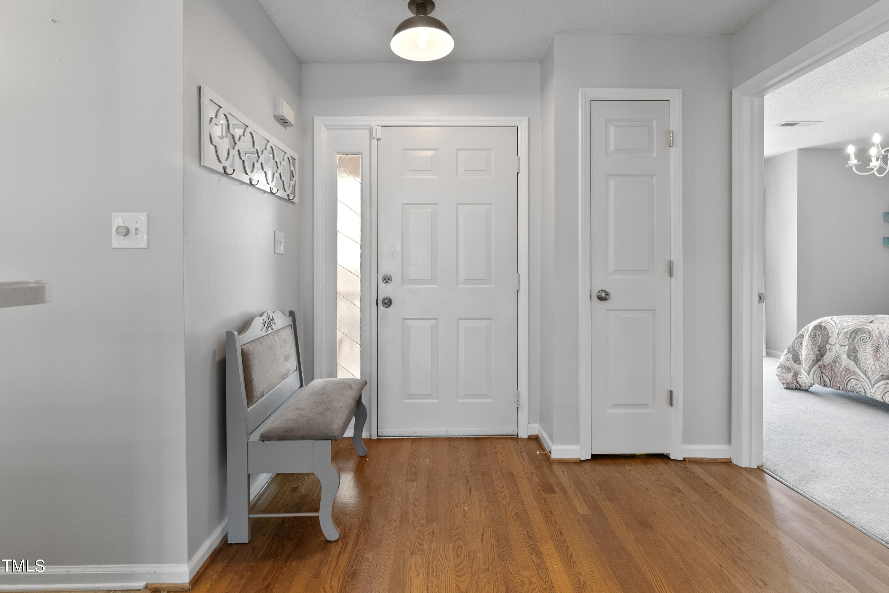 2017 Willow Hill Lane