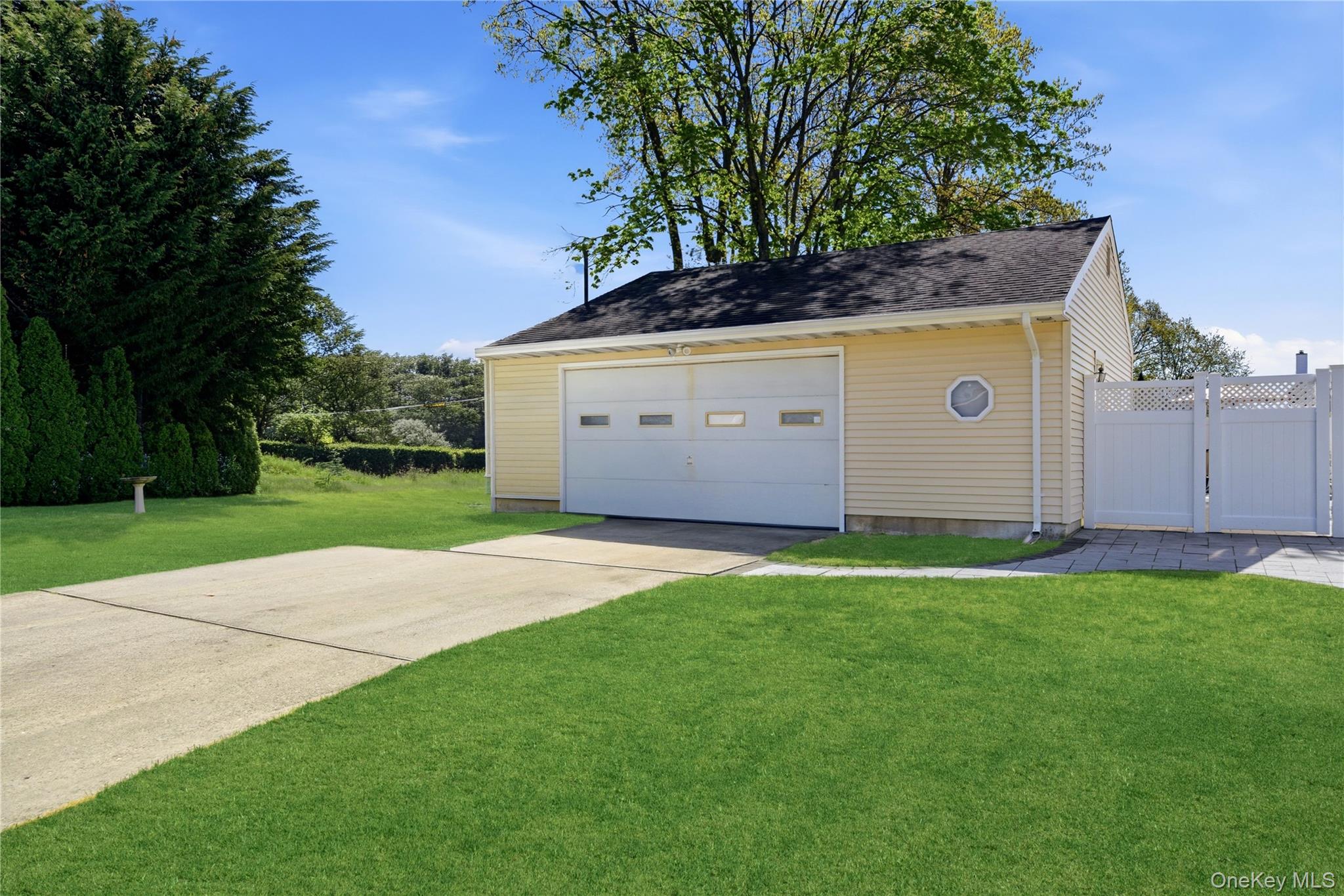 93 Meroke Lane