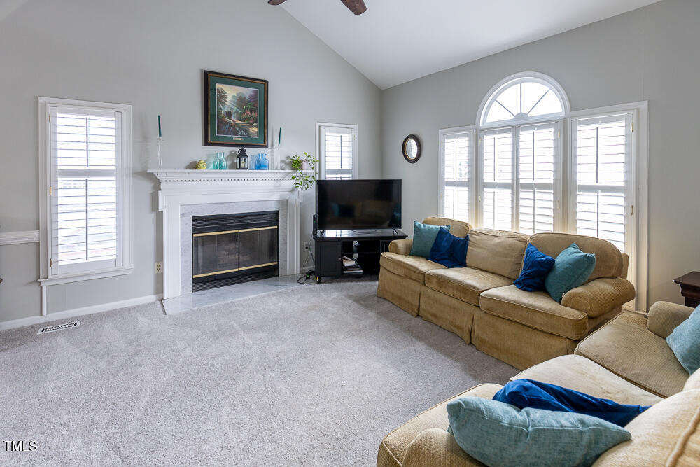 5517 Banwell Place
