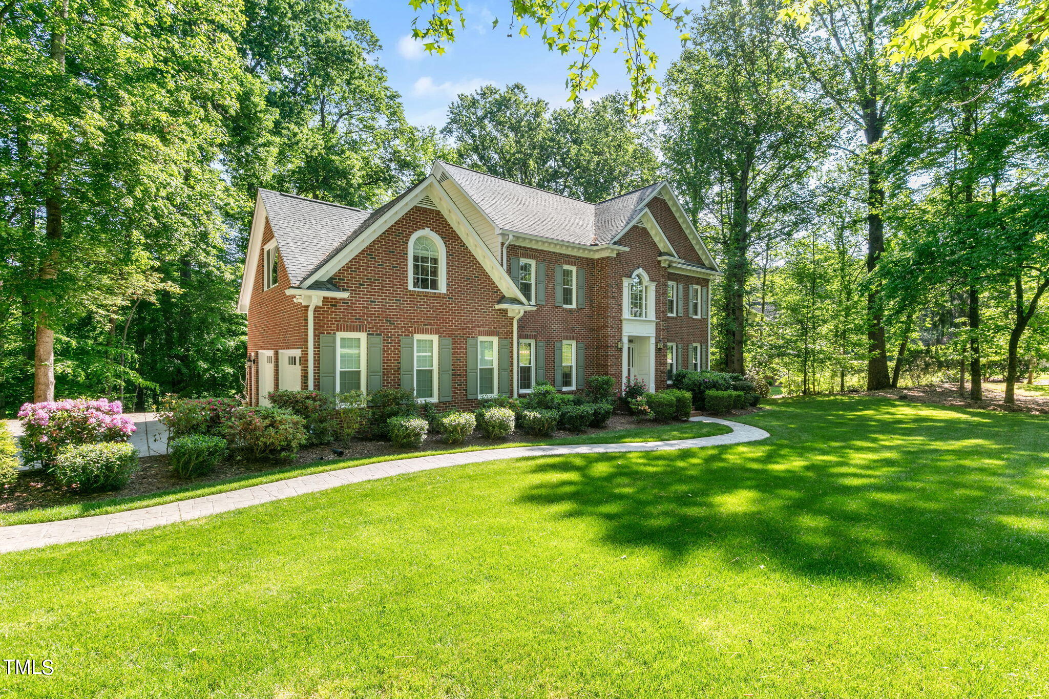 9800 Woodsong Court