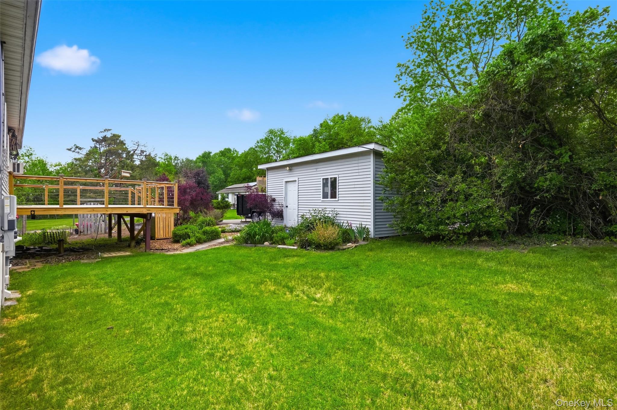 902 Albany Post Road