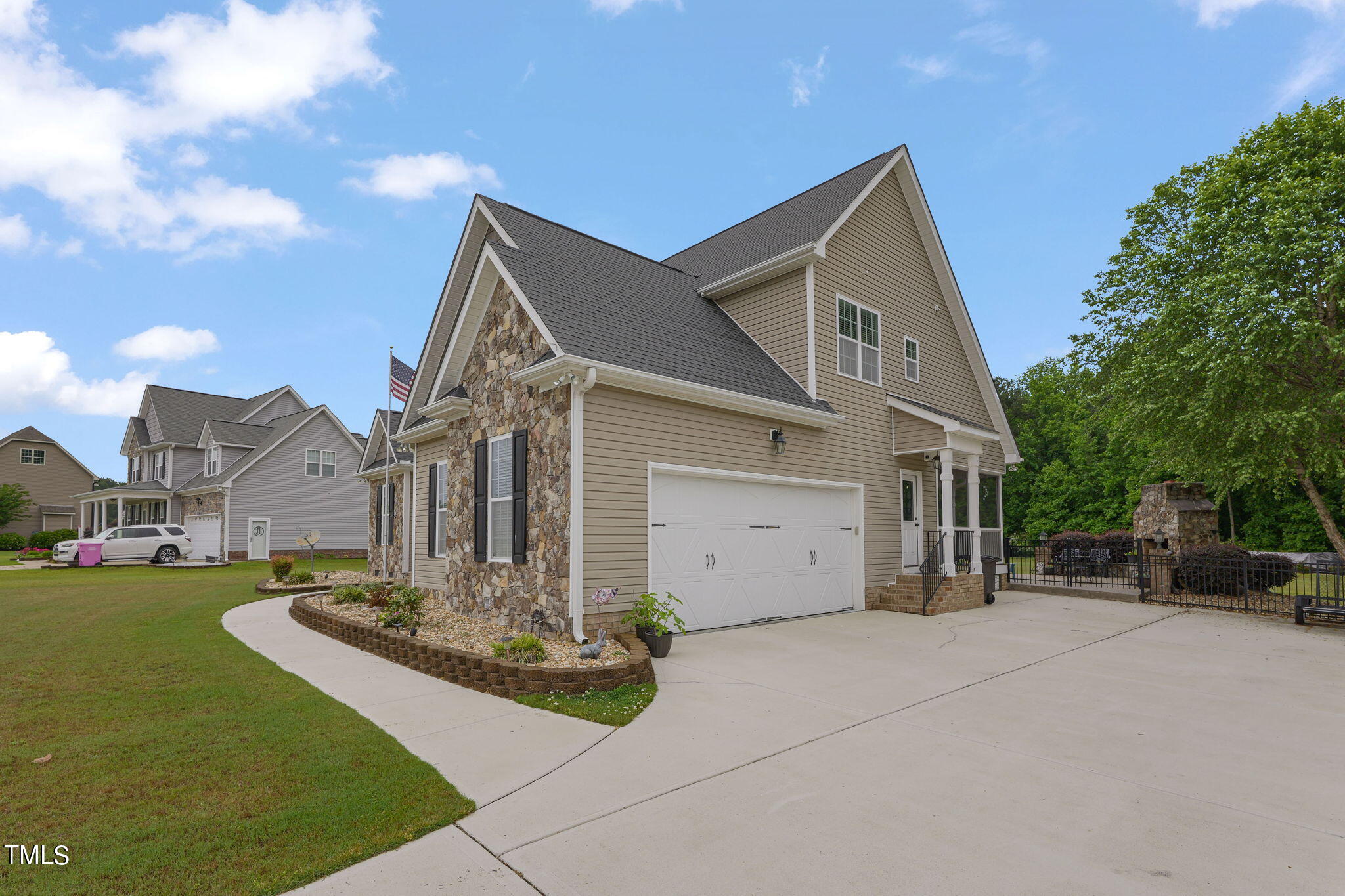 125 English Springer Drive