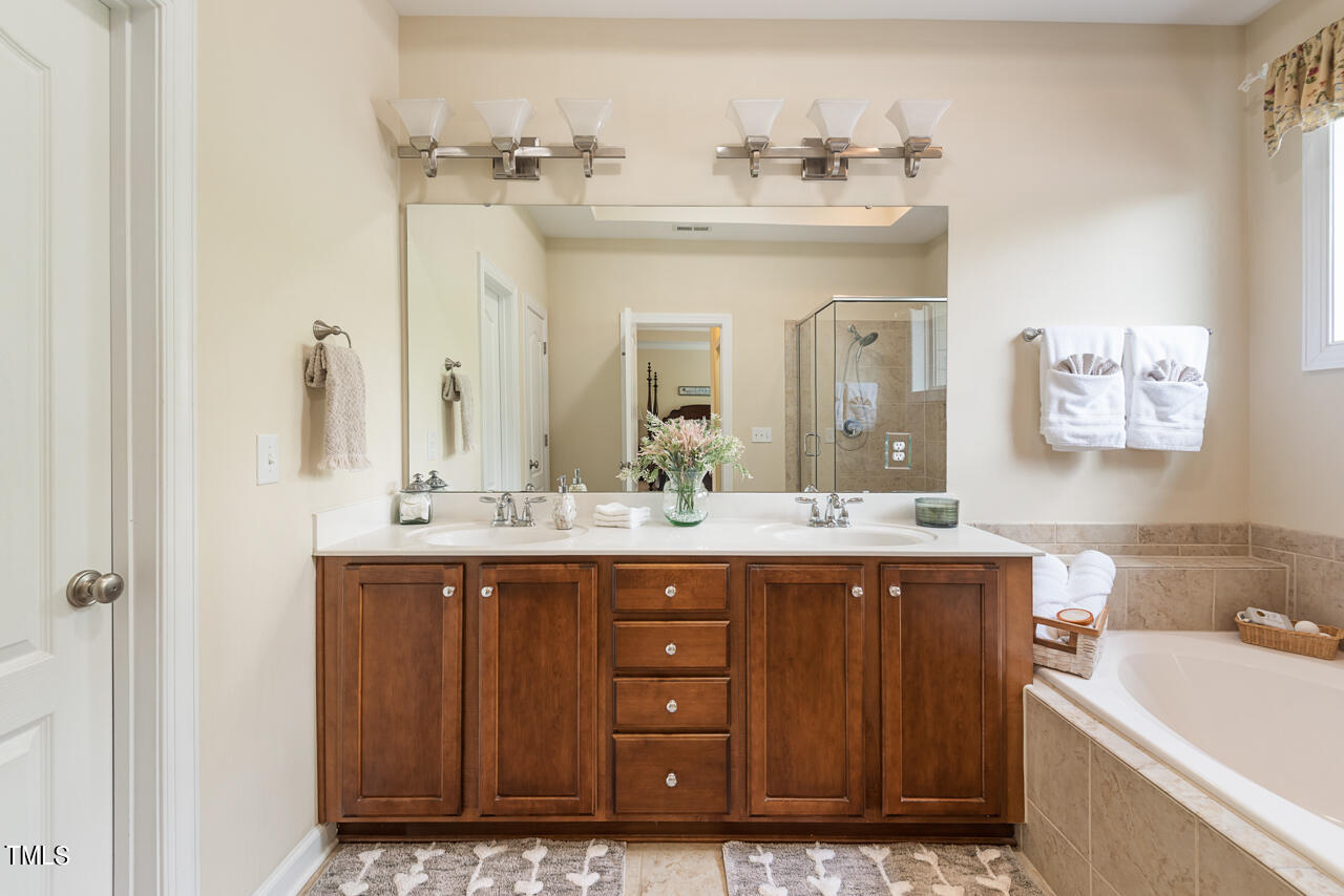 1603 Creighton Hall Way