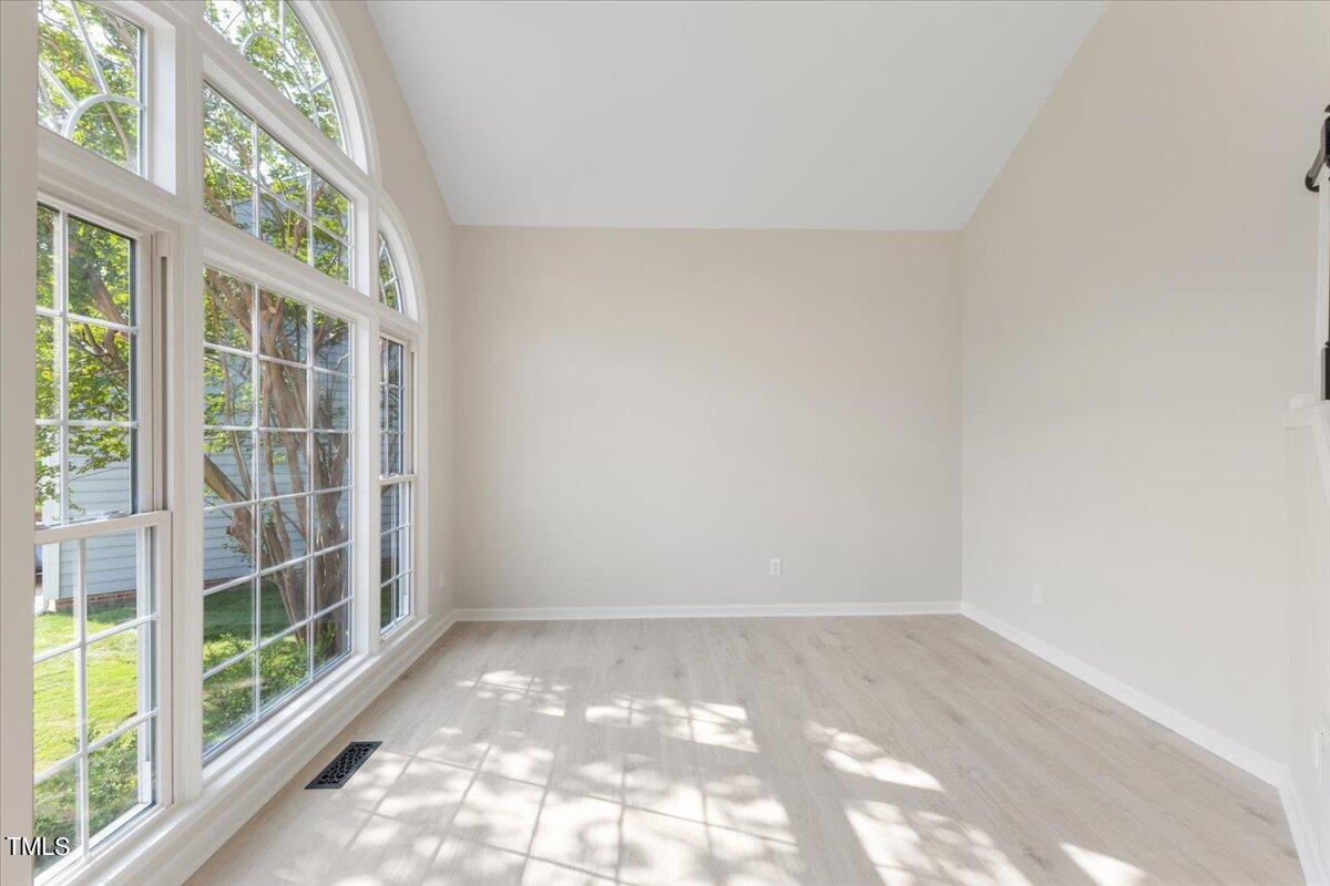 106 Chessington Court