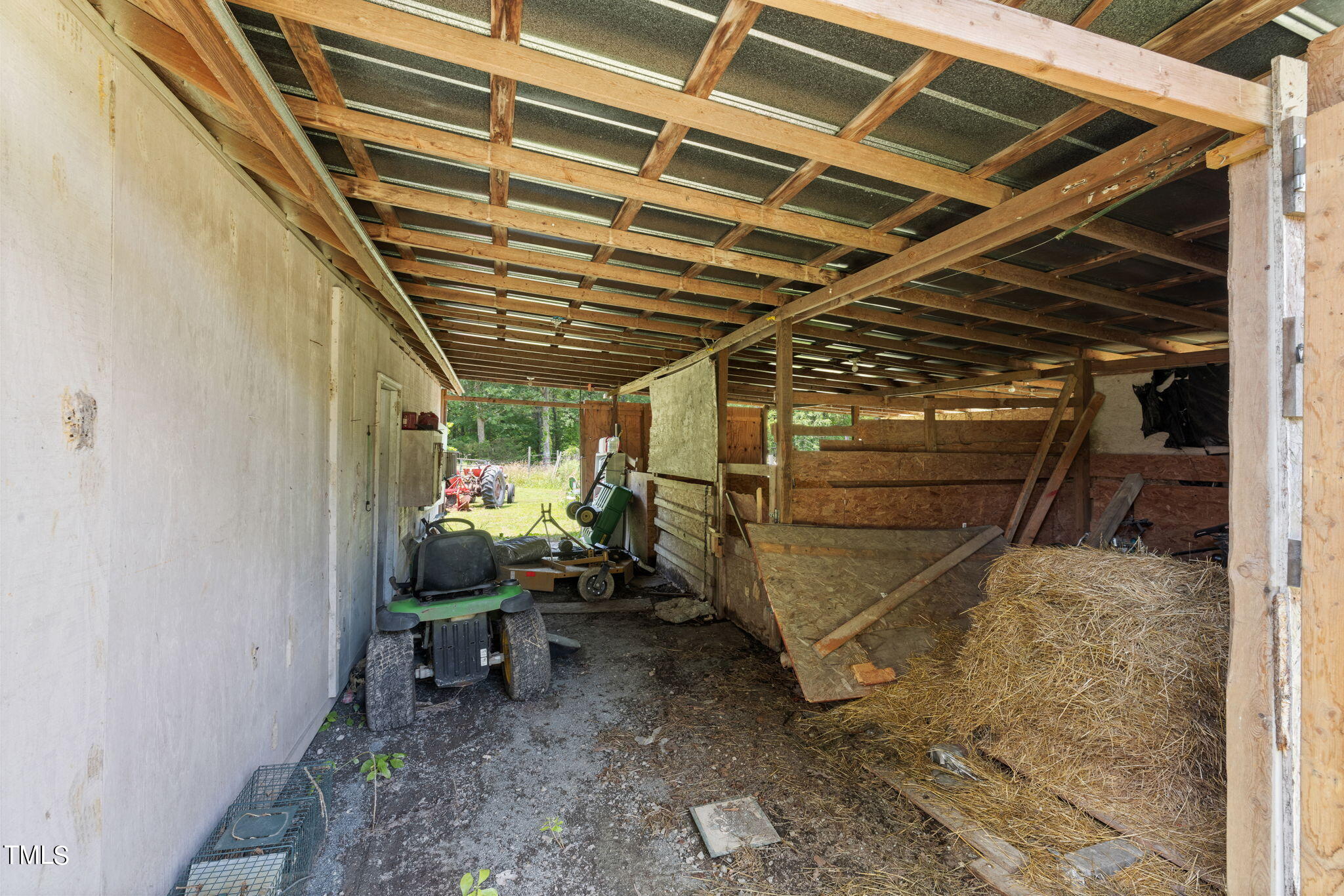 212 Hawkins Road