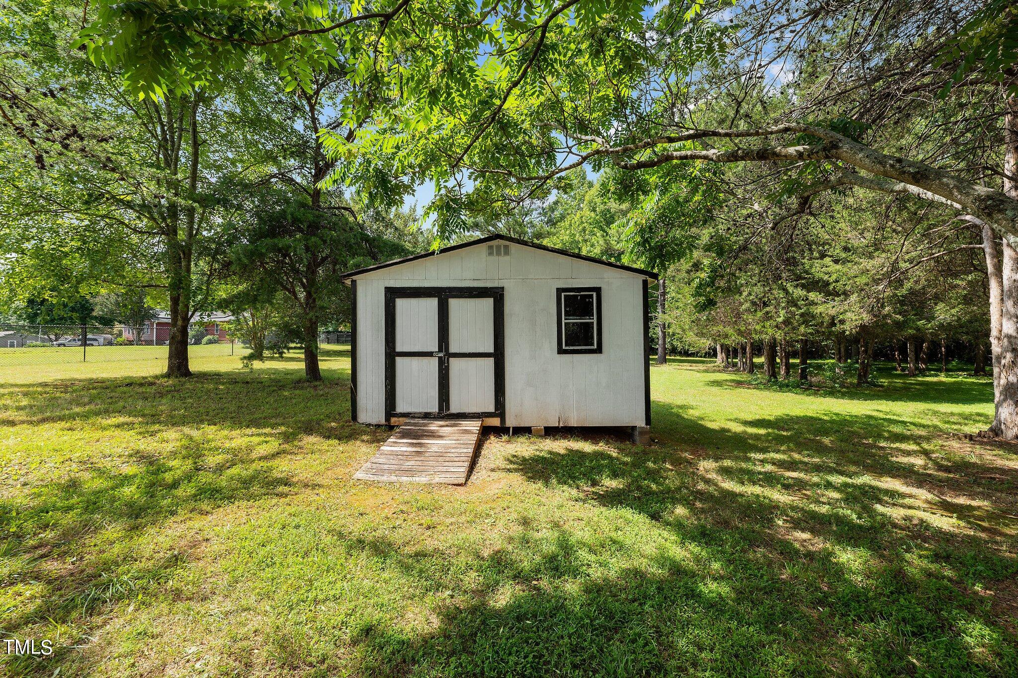 703 Harolds N Field Drive