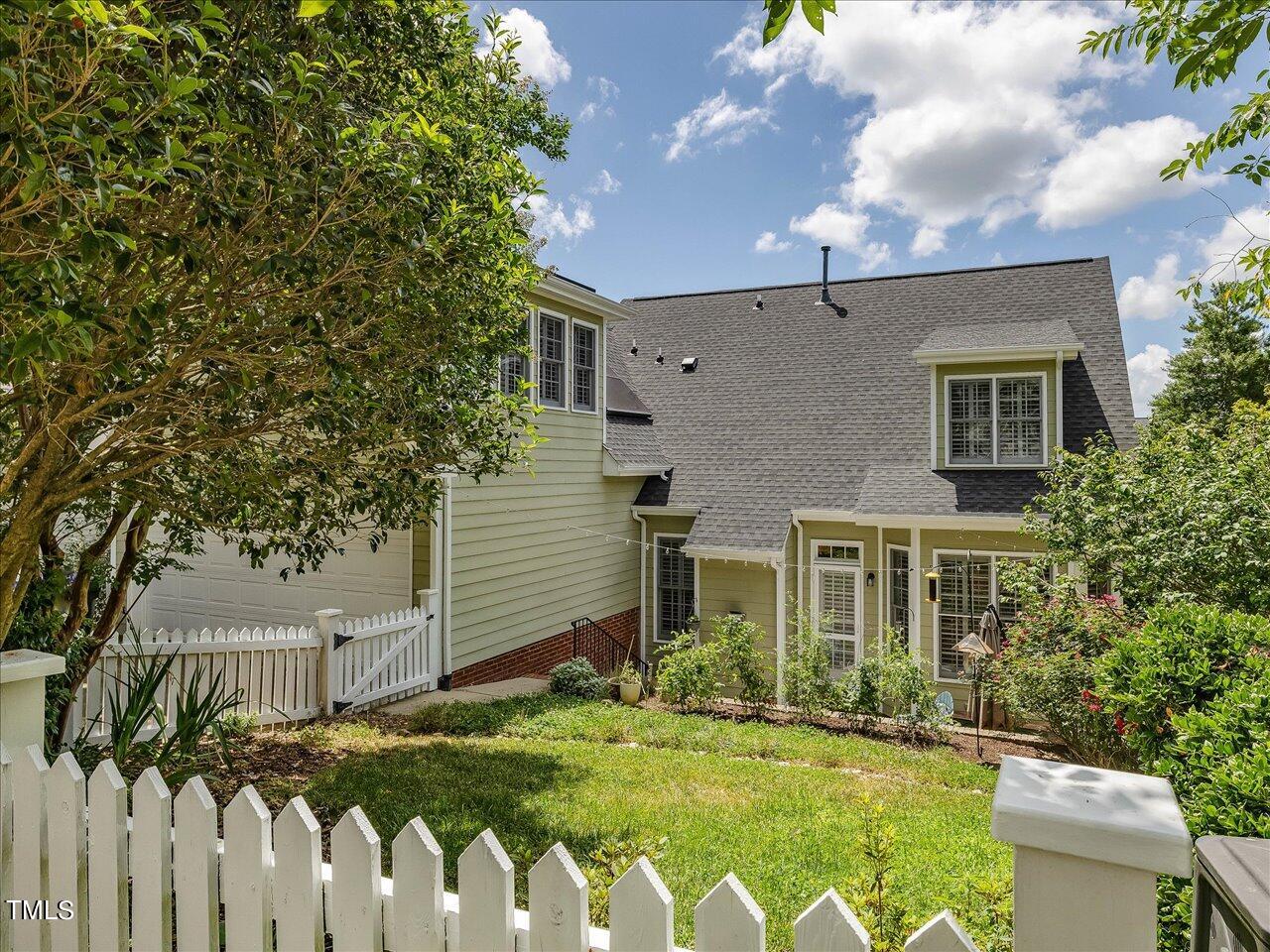 504 Parkview Crescent