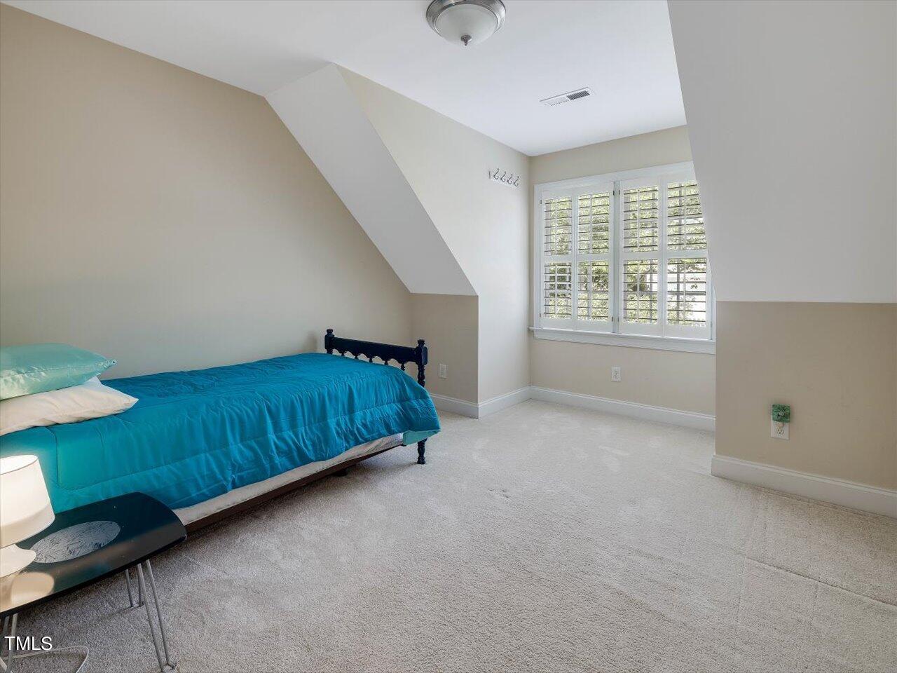 504 Parkview Crescent