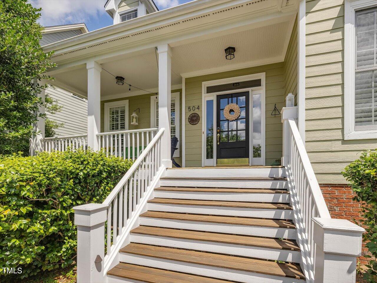 504 Parkview Crescent