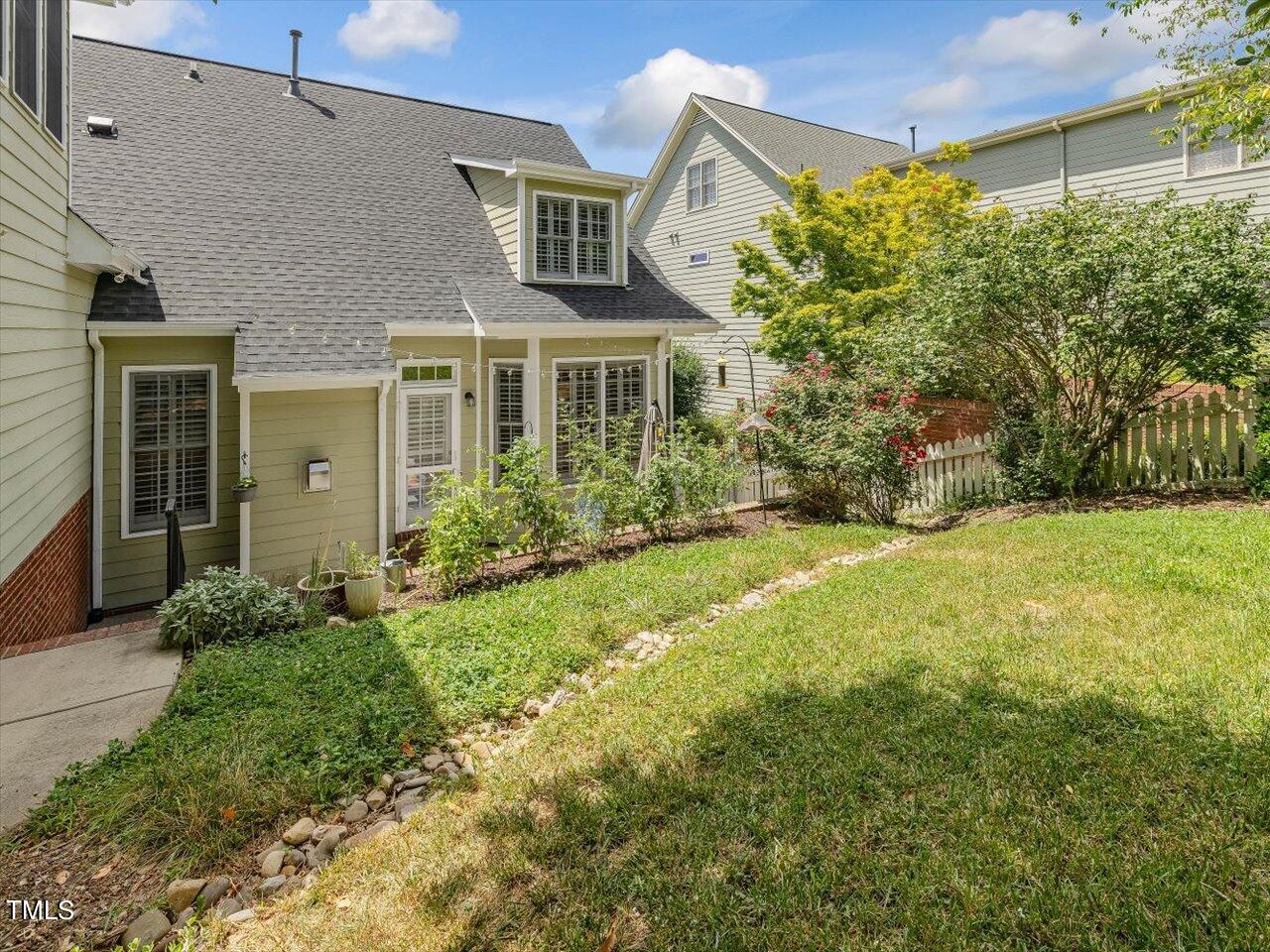 504 Parkview Crescent