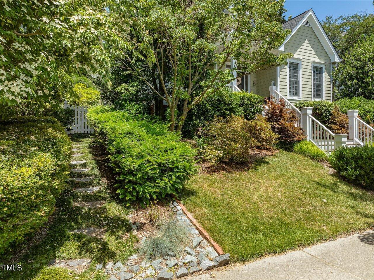 504 Parkview Crescent