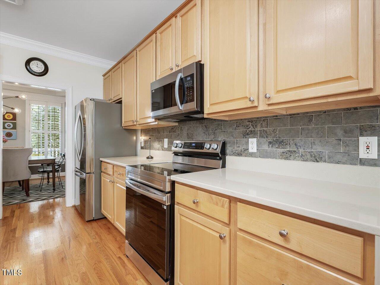 504 Parkview Crescent