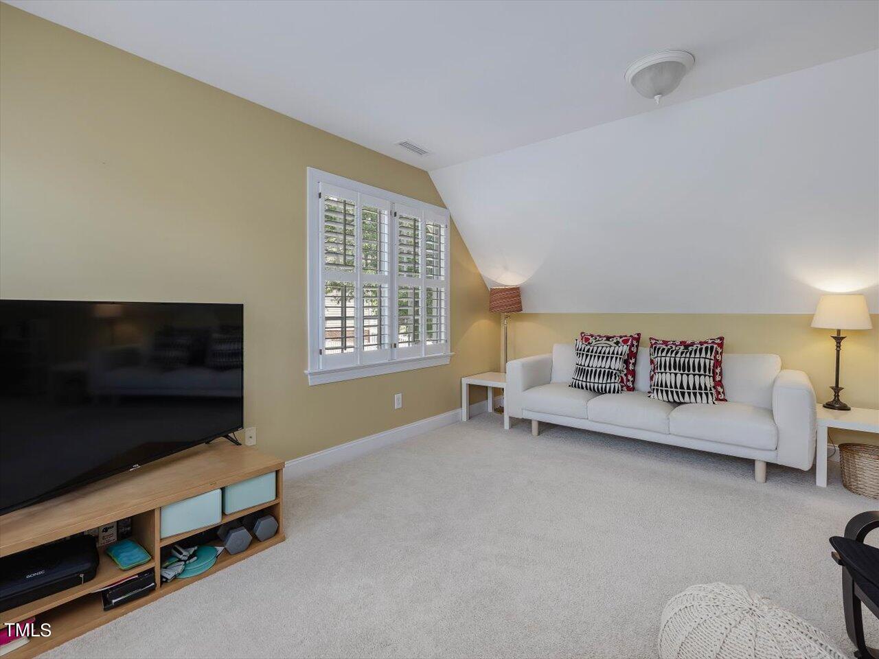 504 Parkview Crescent