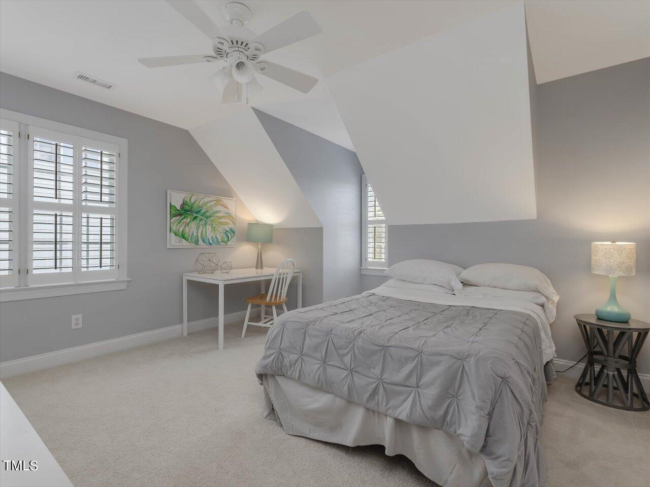 504 Parkview Crescent