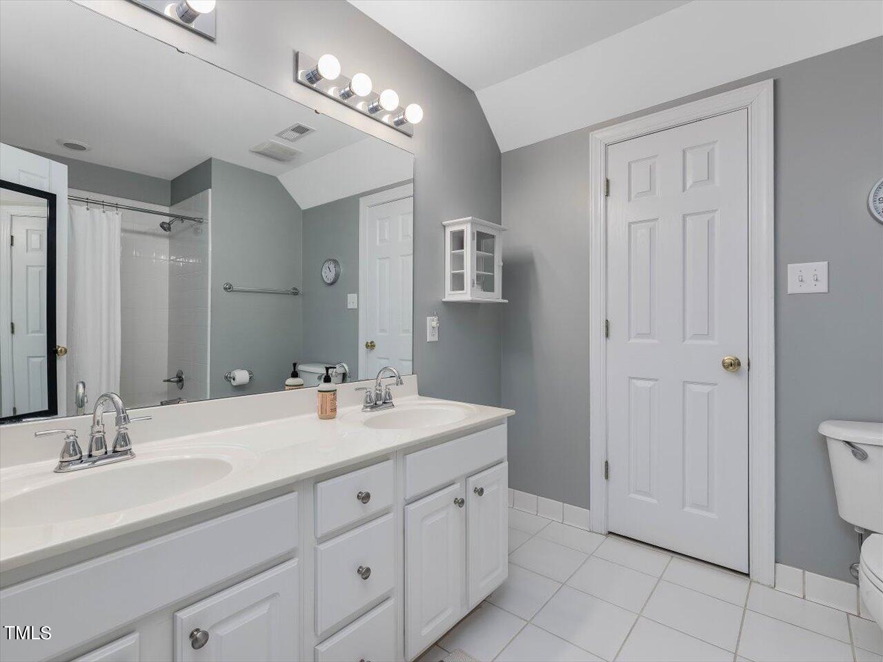 504 Parkview Crescent