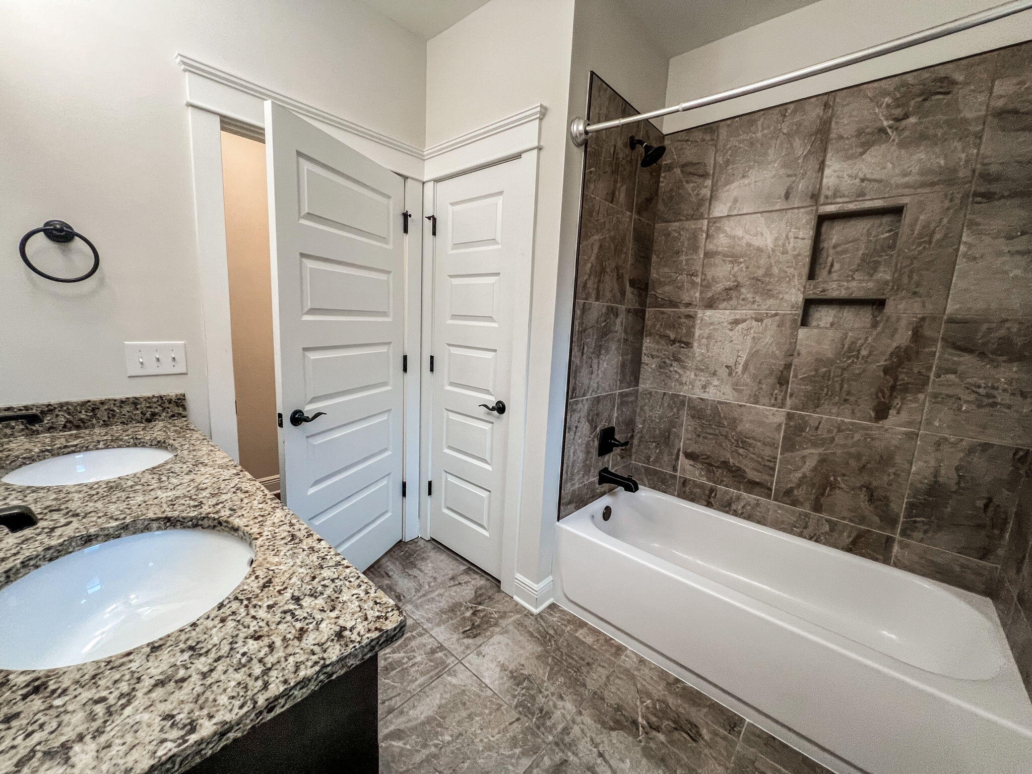 172 Mill Pond Cove