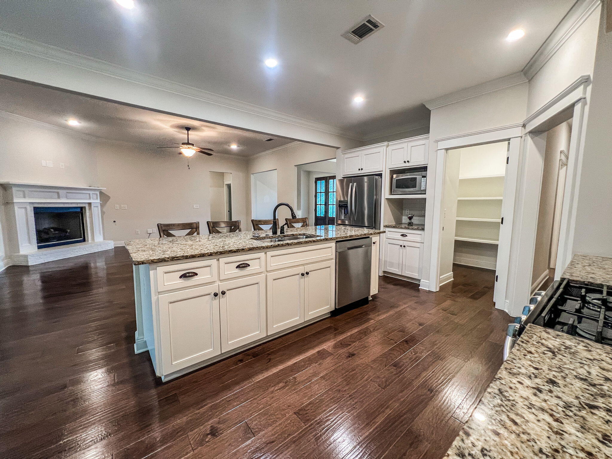 172 Mill Pond Cove