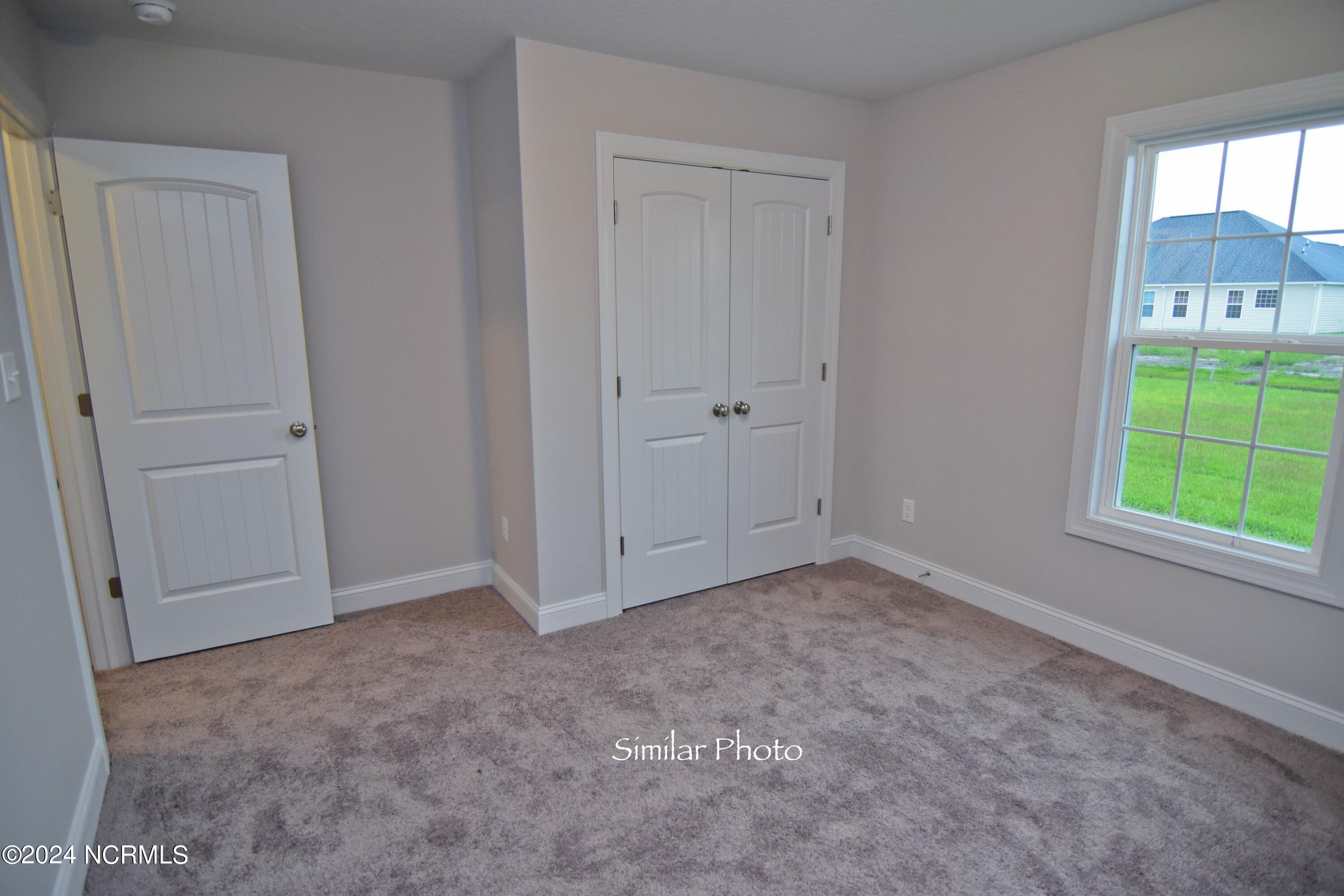 918 Uplands Lane