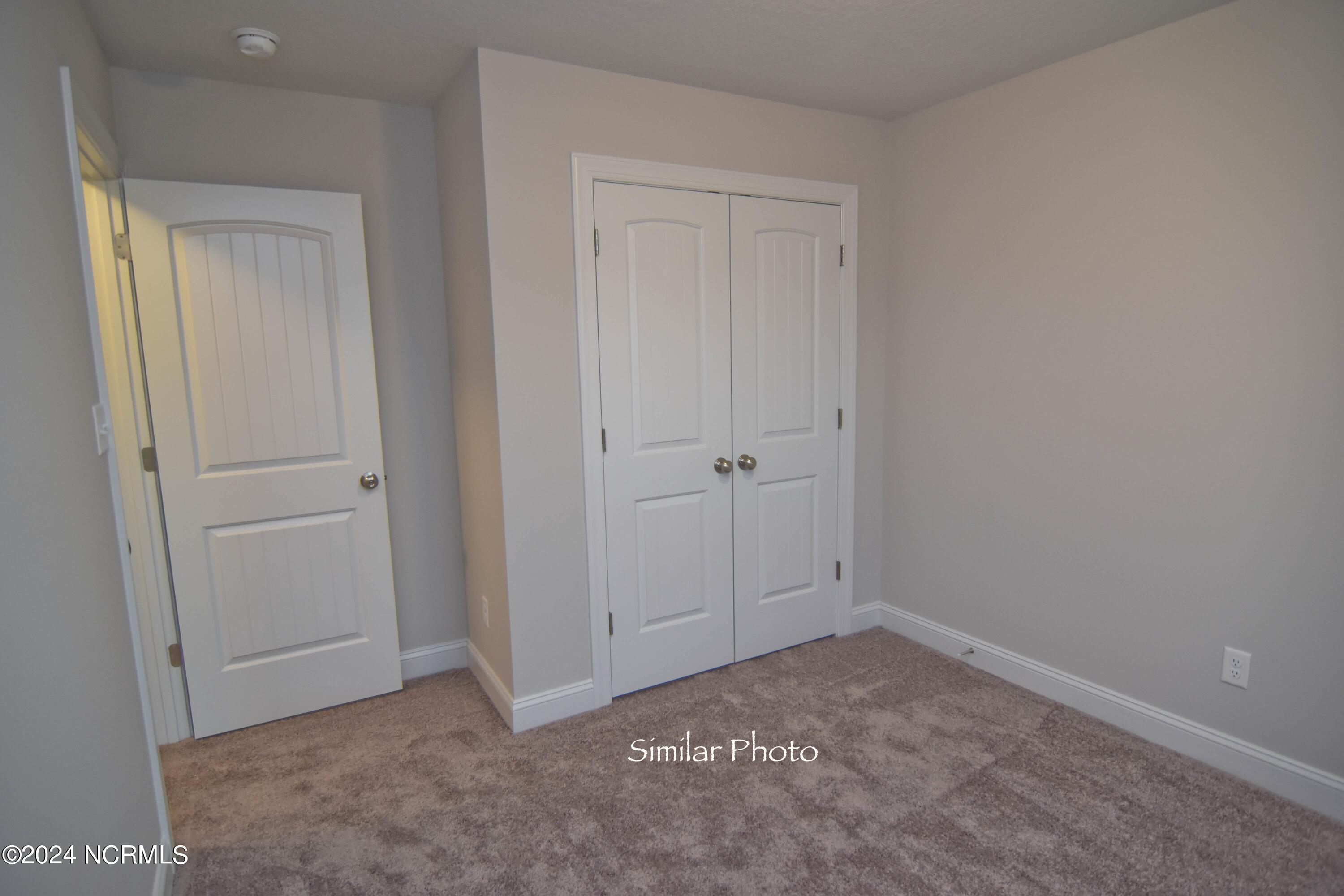 918 Uplands Lane