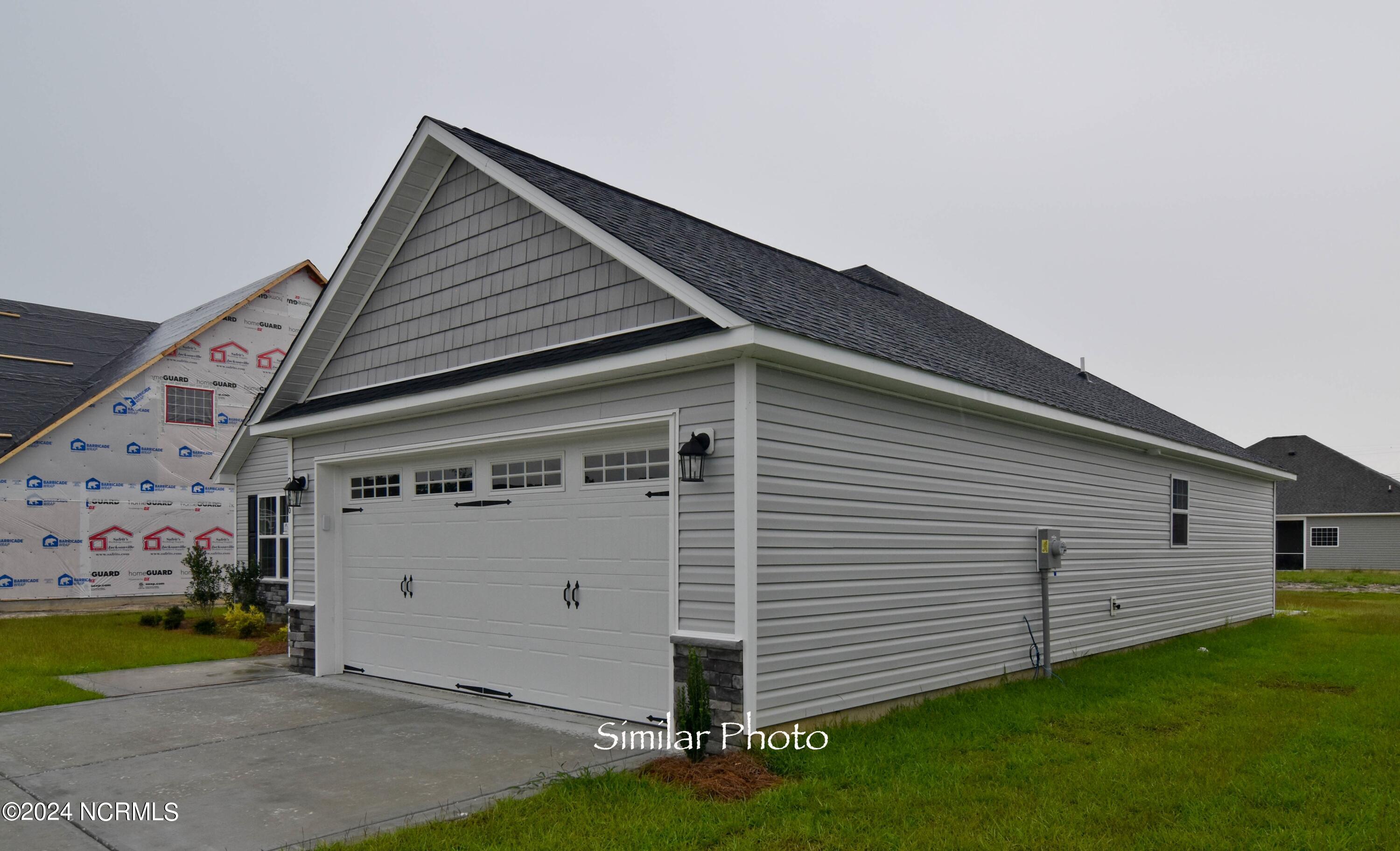 918 Uplands Lane